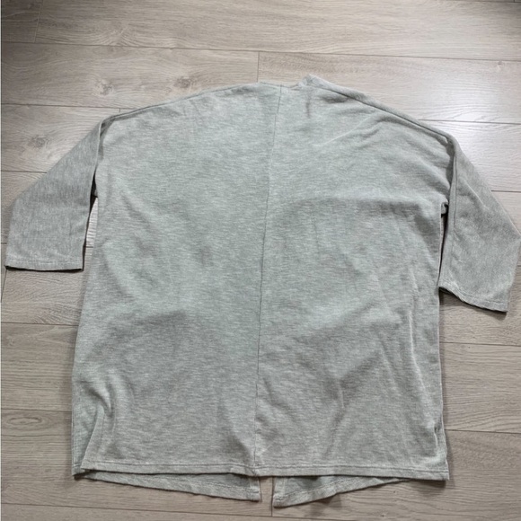 Donni Anthropologie Slouchy Gray Cardigan - Picture 4 of 10